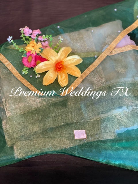 Amazon.com: SRB11-L Set of 5 Transparent Garment Storage Bag, Saree Covers, Saree  Bag, Sari Storage Bags, Wardrobe Organiser, Clothes Storage Bag, Indian  Wedding Gift Packing : Home & Kitchen