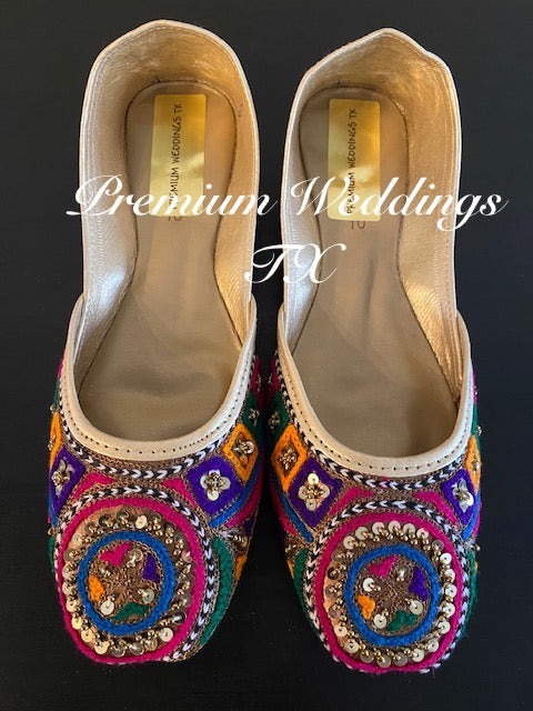 Resham Embroidery Jutti - Premium Weddings TX