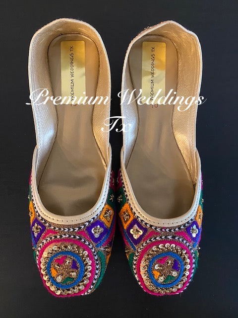 Resham Embroidery Jutti - Premium Weddings TX