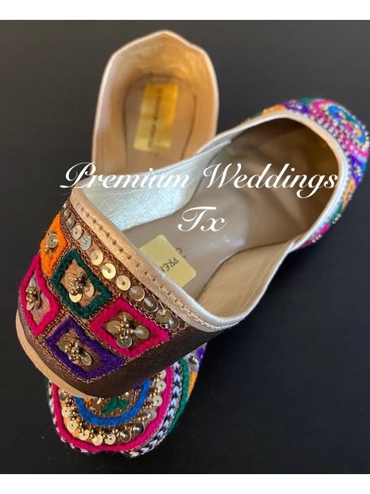 Resham Embroidery Jutti - Premium Weddings TX