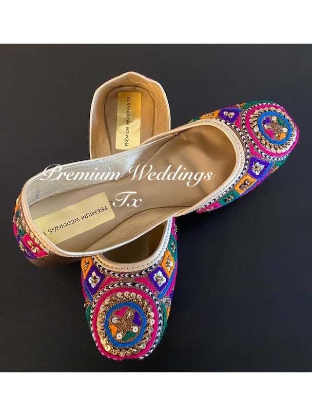 Resham Embroidery Jutti - Premium Weddings TX